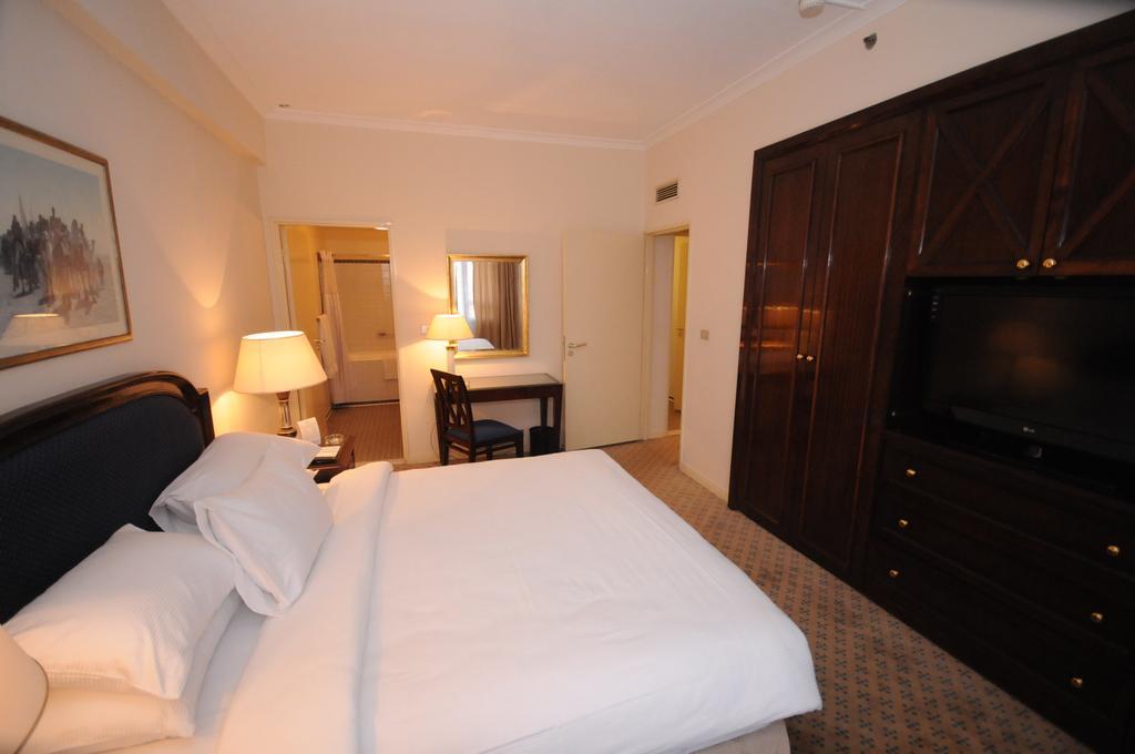 Cairo World Trade Center Hotel & Residences Eksteriør bilde
