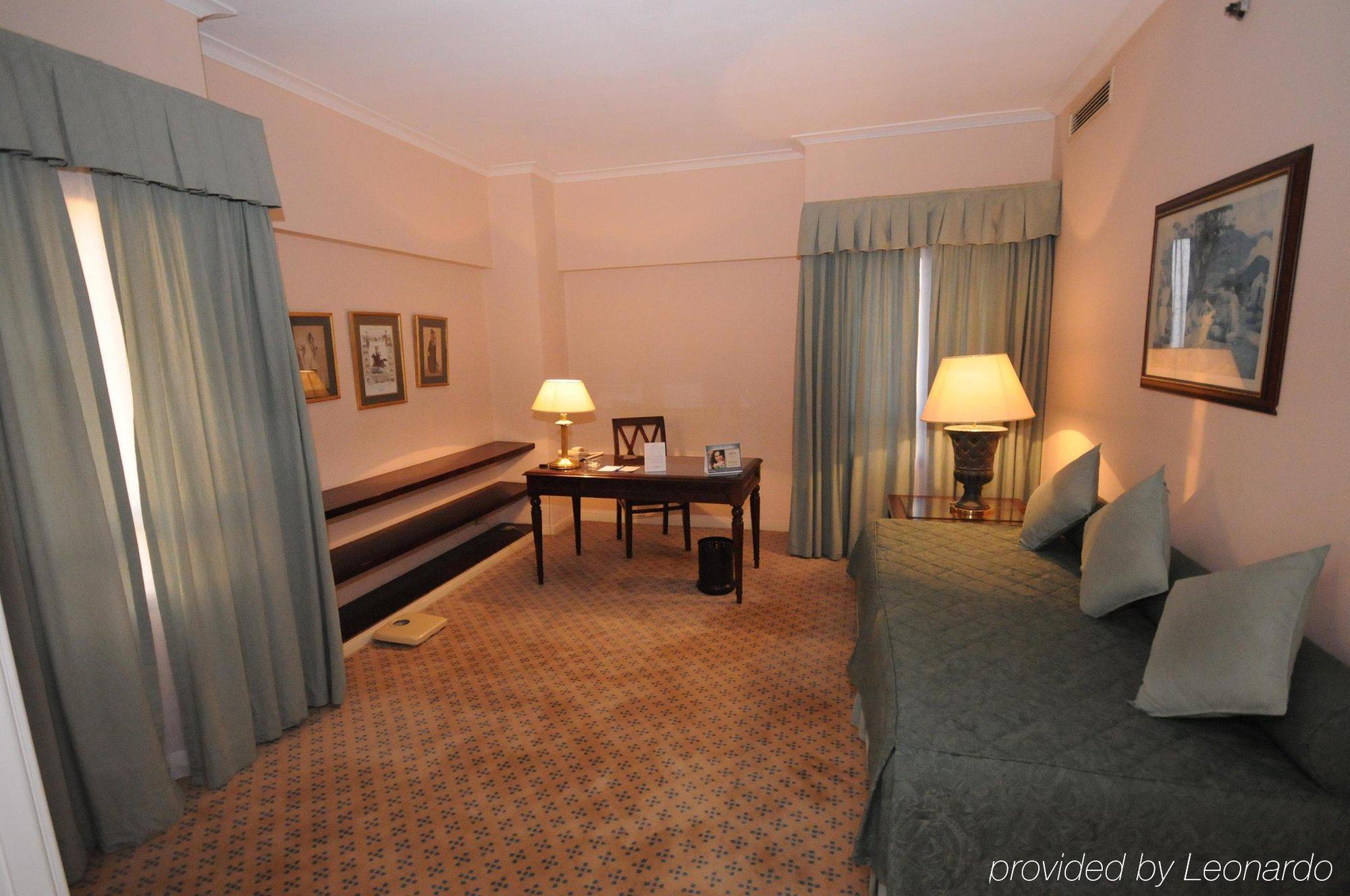 Cairo World Trade Center Hotel & Residences Eksteriør bilde